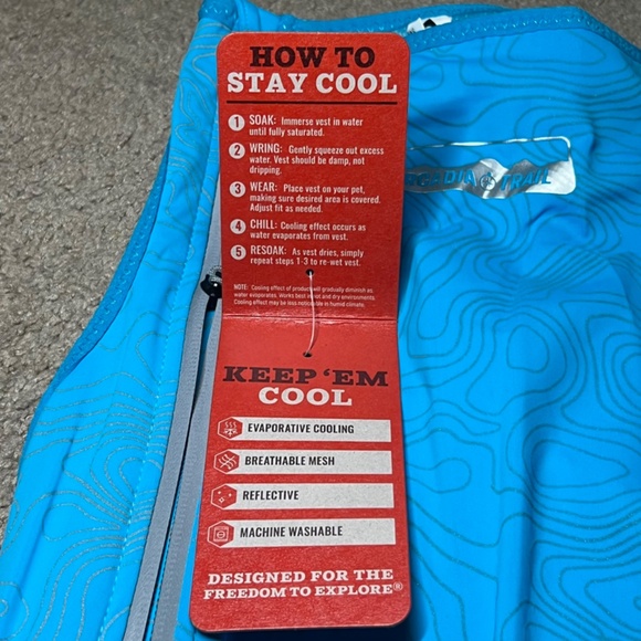 Arcadia Trail Cooling Vest for Dogs Size Medium Reflective Zippered - Picture 5 of 9